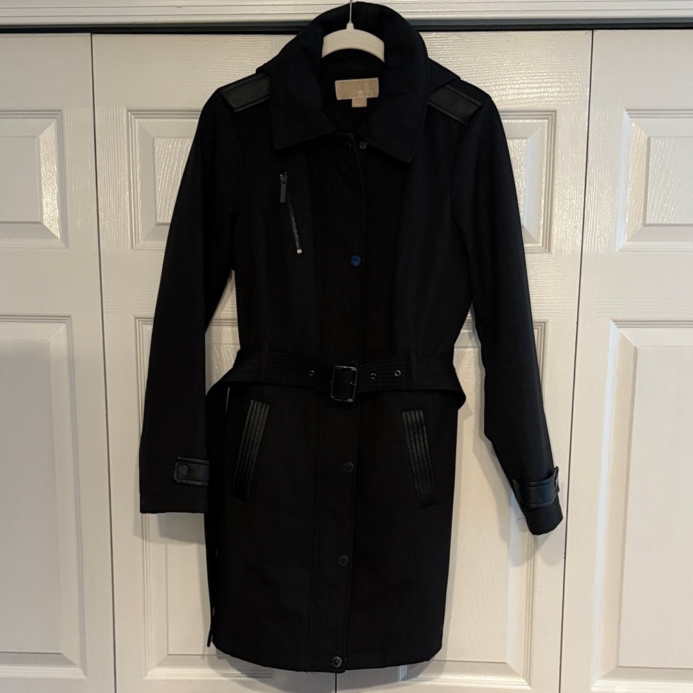 Michael Kors Black Trench Coat with Belt, M